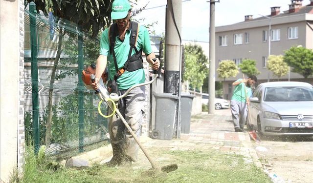 İnegöl’ün Yeşil Alanları Yaza Hazırlanıyor