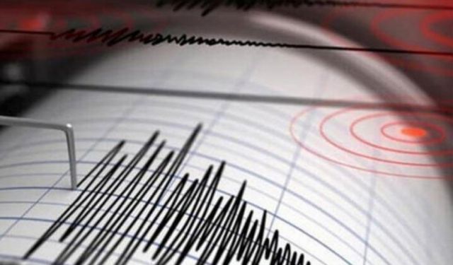 Yunanistan'da deprem