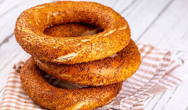 İnegöl’de simit 10 TL oldu