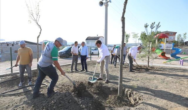 İnegöl’de 600. Fidan 15 Temmuz Şehitleri Anısına Dikildi