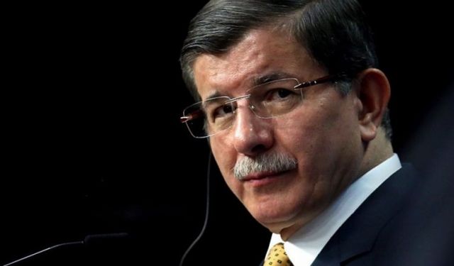 Davutoğlu: Bu sağ seçmen CHP'ye oy vermez dedim