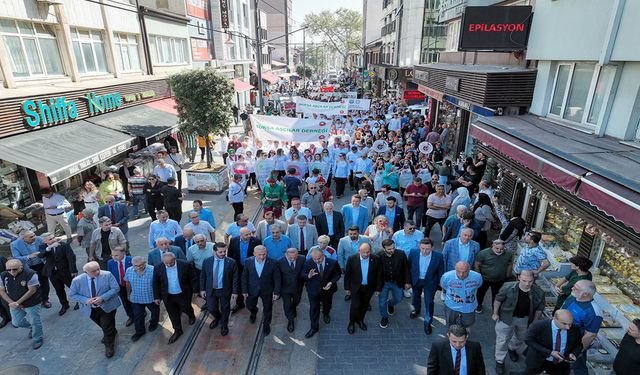 Bursa’nın lezzet şöleni kortejle başladı