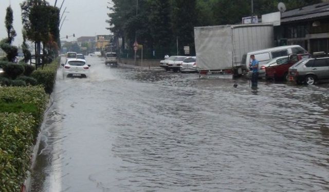 Bursa’ya Meteoroloji’den kritik uyarı! Kuvvetli geliyor dikkat…