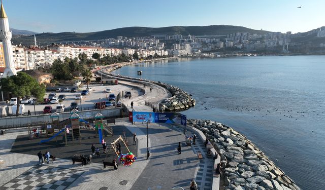 Gemlik’te kıyı koruma çalışmaları hızla sürüyor