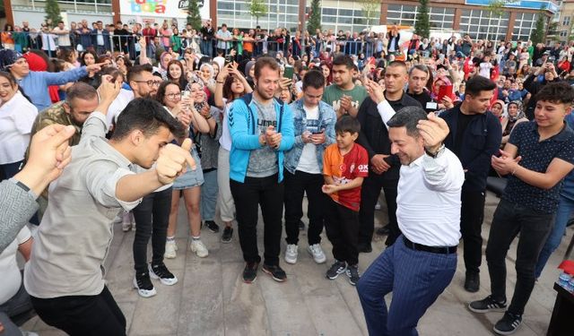 Nevşehir Belediyesi’nden muhteşem 19 Mayıs konseri