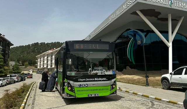 Sakarya'nın ücretsiz termal tatilinde şifa ve moral buluyorlar