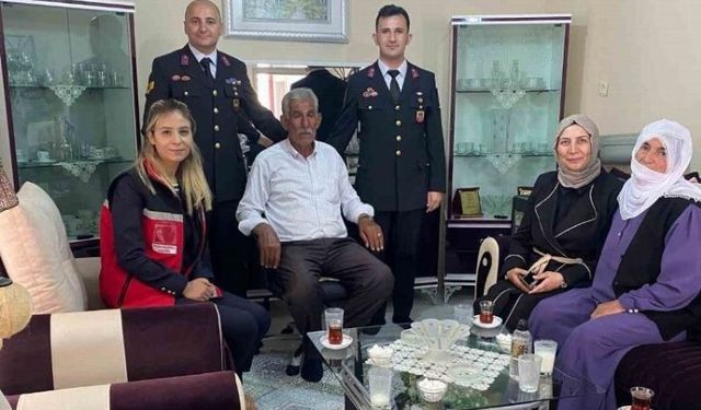 Jandarma, şehit ailelerini unutmadı