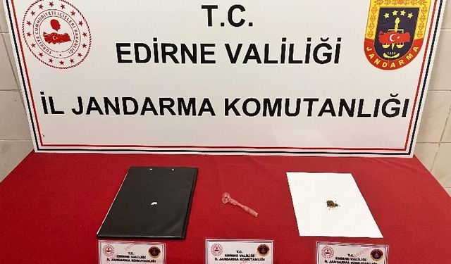 Kaçakçılıkla mücadelede uyuşturucu ele geçirdi!