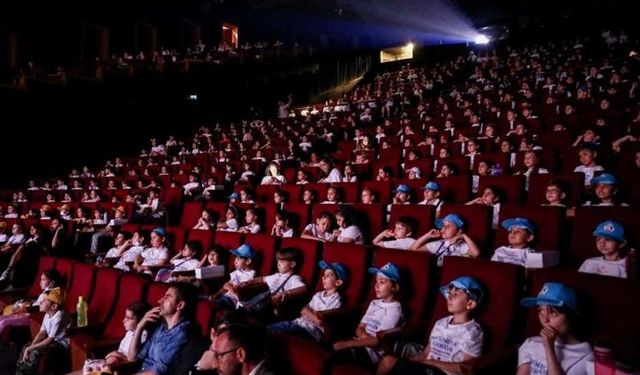 TÜİK bu verileri ilk kez yayımladı... Sinemalar 3 bine yaklaştı