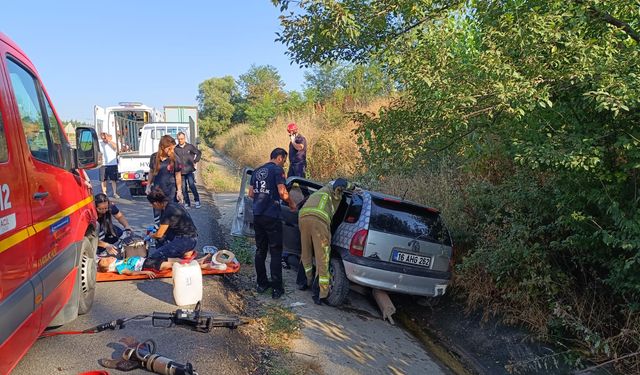 İnegöl'de feci kaza 1 ölü 1'i ağır 3 yaralı