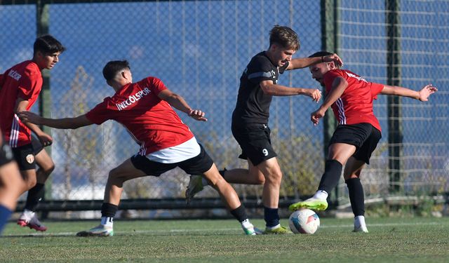 İnegölspor Afyonspor deplasmanına hazırlanıyor hedef 3 puan