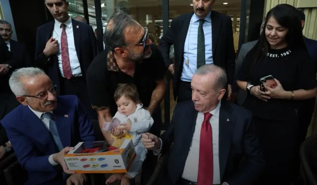 Cumhurbaşkanı Erdoğan'dan 'tatlı' sohbet