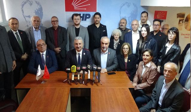 CHP Bursa İl Başkanı Nihat Yeşiltaş İnegöl'de erken seçim çağırsı yaptı