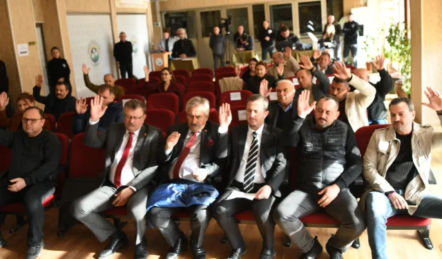 Edirne Keşan Belediye Meclisi’nin olağanüstü toplantısı gerçekleştirildi