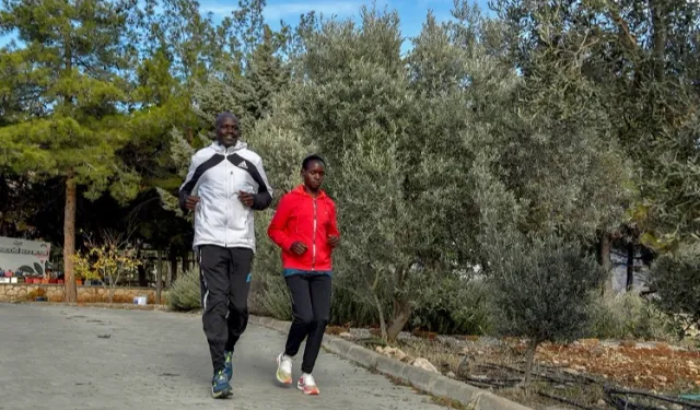 Kenyalı atletler, Mersin Maratonu’na Darısekisi’de hazırlanıyor