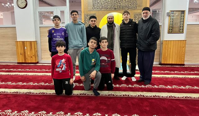 Alanyurt Hüdai Camii Gençlerinden Camilere Ziyaret