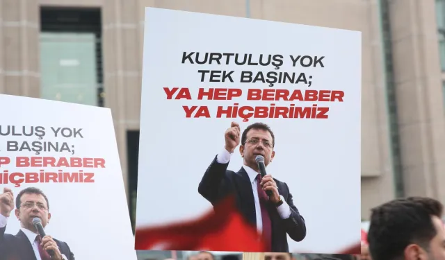 İmamoğlu'nun ifadesi sürüyor... İmamoğlu'na adliye önünde destek