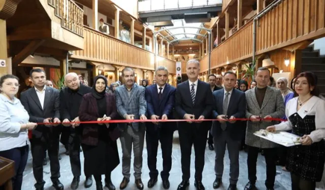 Bursa İnegöl'de 'Vuslat' sergisi görücüye çıktı
