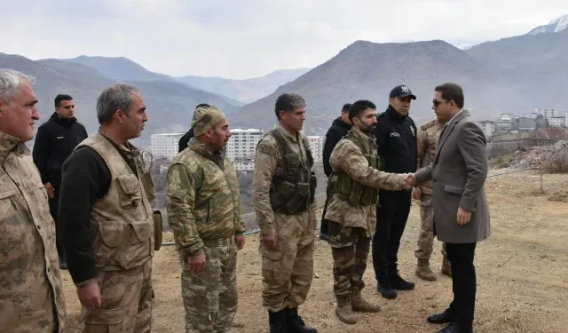 Kaymakam Başar'dan üs güvenlik bölgelerine ziyaret