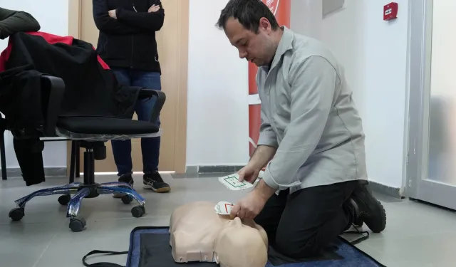 Ankara Keçiören'de 'Afet Müdahale'ye ilk yardım eğitimi