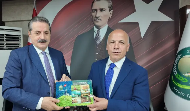 Faruk Çelik'ten Artvin Ticaret Borsası'na ziyaret