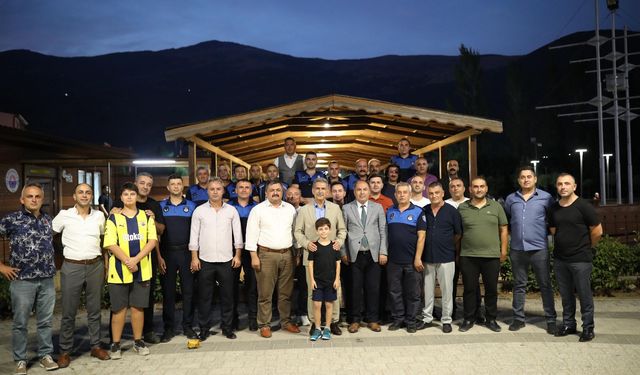 Başkan Deviren Zabıta Personeli ile Bir Araya Geldi