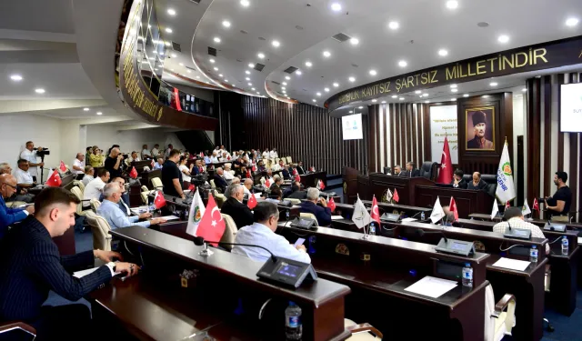 Malatya'da üniversite öğrencilerine ulaşım ve eğitim desteği
