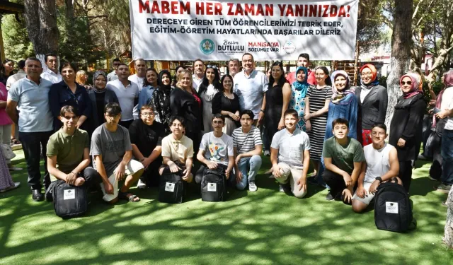 Manisa’da üniversitelilere büyük destek