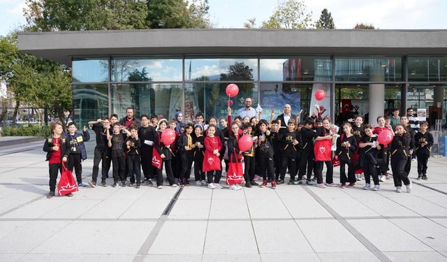 Çilek’ten çocuklara ilham veren yapay zekâ deneyimi