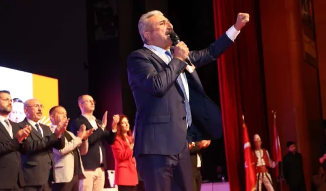 CHP Bursa il başkanı değişti... Yeşiltaş'ın yerine Özkan getirildi