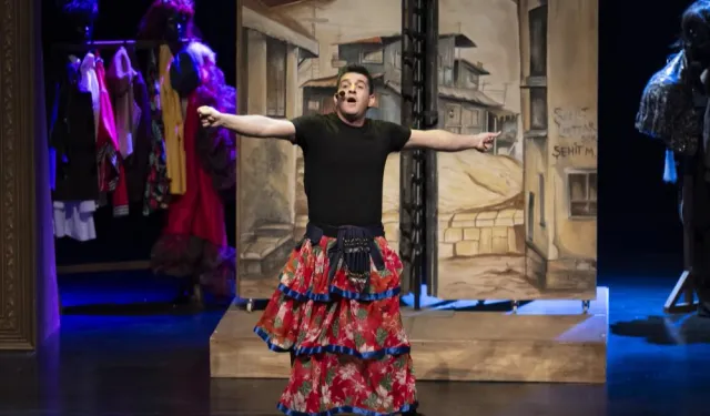 'Eyvah Nadir' Mersinli seyircisiyle yeniden buluştu