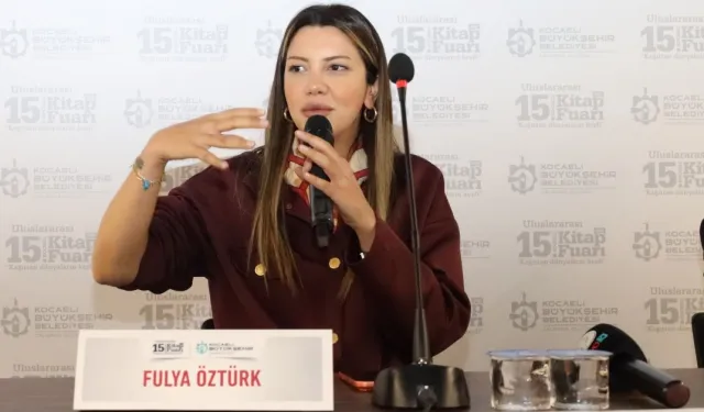 Gazeteci Fulya Öztürk: X'te Türkiye ve Dünya'yı yorumlamayın
