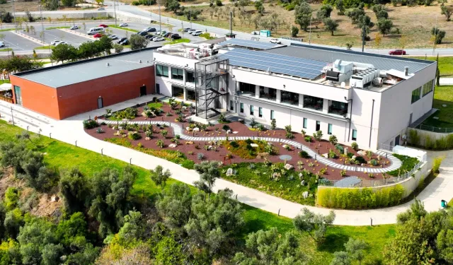 Kocaeli'nin kütüphanelerine yeşil bina sertifikası