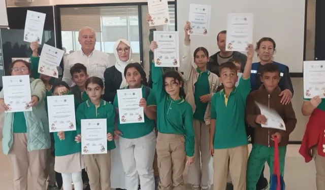 Muğla'da minik tadımcılara zeytinyağı eğitimi