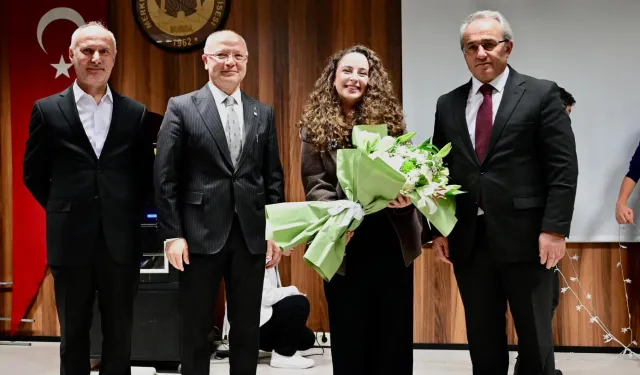 Bursa'da Davut Gürkan'ın mezun olduğu okulda anlamlı buluşma