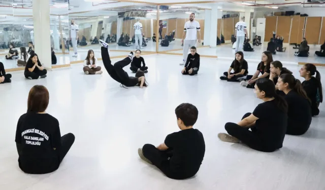 Bursa'da geleceğin dansçıları Osmangazi'de yetişiyor
