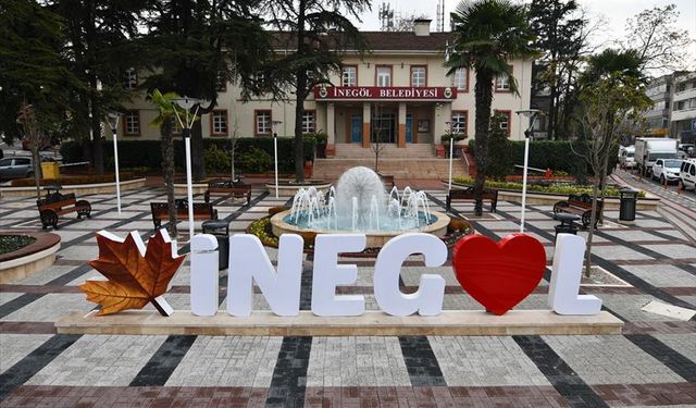 İnegöllü esnaflardan Gazze için dev kermes
