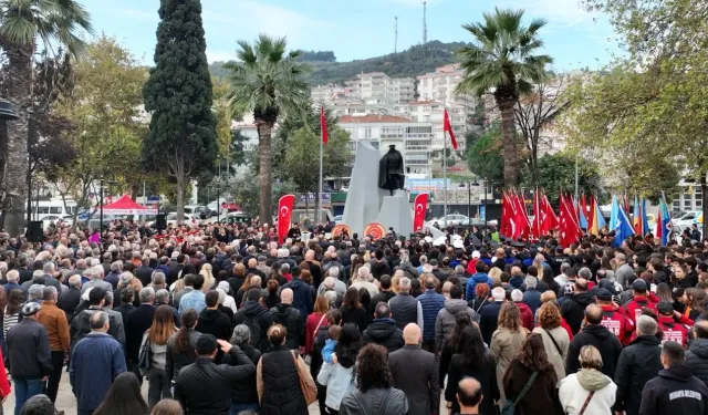 Mudanya, Atatürk'ü özlem ve saygıyla andı