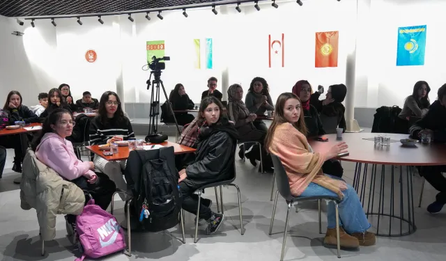 Ankara Keçiören'de gençlere Erasmus+ bilgilendirmesi