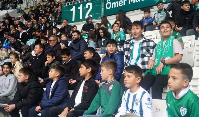 Osmangazili Çocuklar Bursaspor Coşkusunu Tribünde Yaşadı