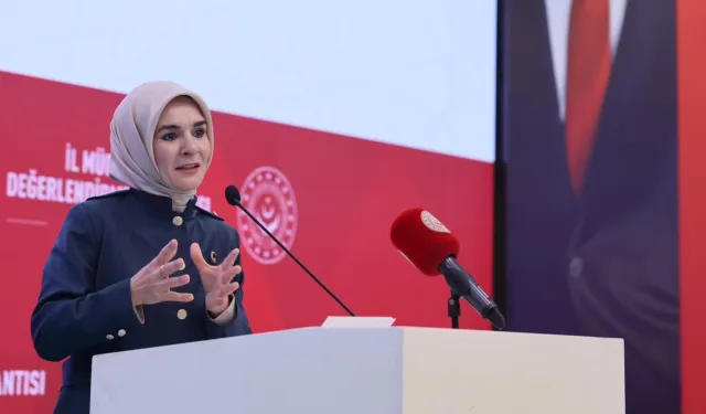 Bakan Göktaş, Darülaceze Sosyal Yaşam Şehri'nde kreş açılışına katıldı