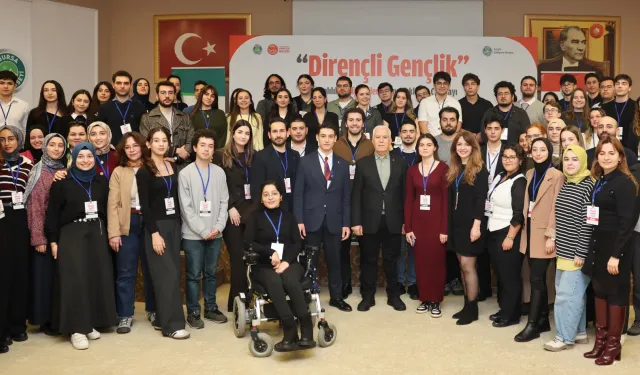 Bursa'da bağımlılıkla mücadelede söz gençlerde