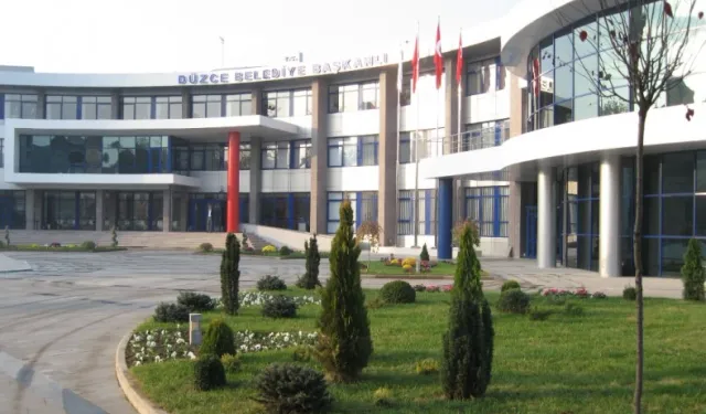 Düzce Belediyesi'nde görev değişiklikleri