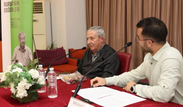 Karagöz ustası Şinasi Çelikol Nilüfer'de anlattı