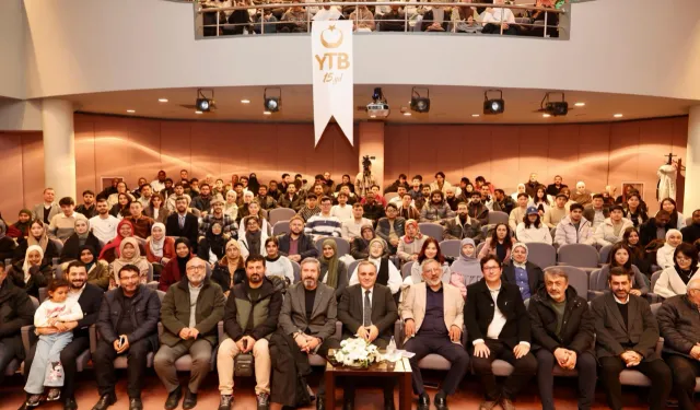 Kayseri Uluslararası Öğrenci Akademisi'nin açılış dersi Prof. Dr. Altun'dan