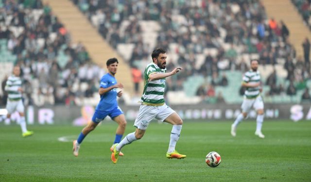 Bursaspor 4 gol ile liderliği geri aldı