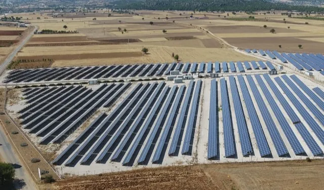 Antalya Büyükşehir'den çiftçilere 6 yılda 403 Milyon TL'lik enerji desteği