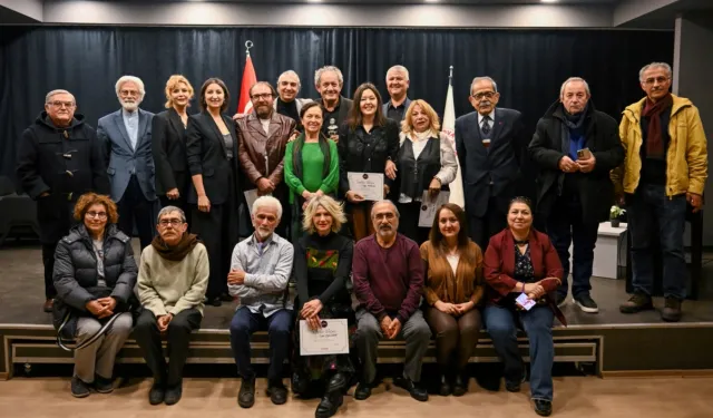 Bornova'da Haluk Işık'tan 'Zübeyde'nin Oğlu Mustafa' anlatısı