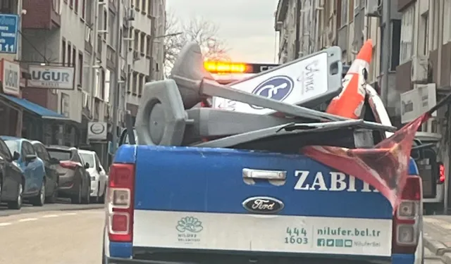 Bursa Nilüfer'de kaldırımlar işgallerden arındırılıyor