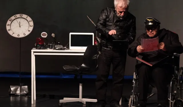 Bursa Yıldırım'da tiyatro gösterisiyle sanatseverler buluştu